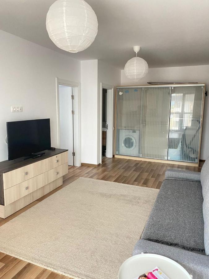 Welcome In Central Pitesti Apartman Kültér fotó